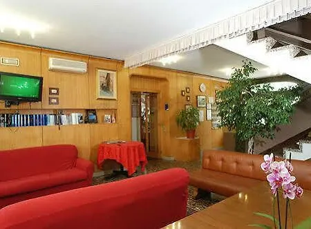 Ristorante Tre Galletti 3*