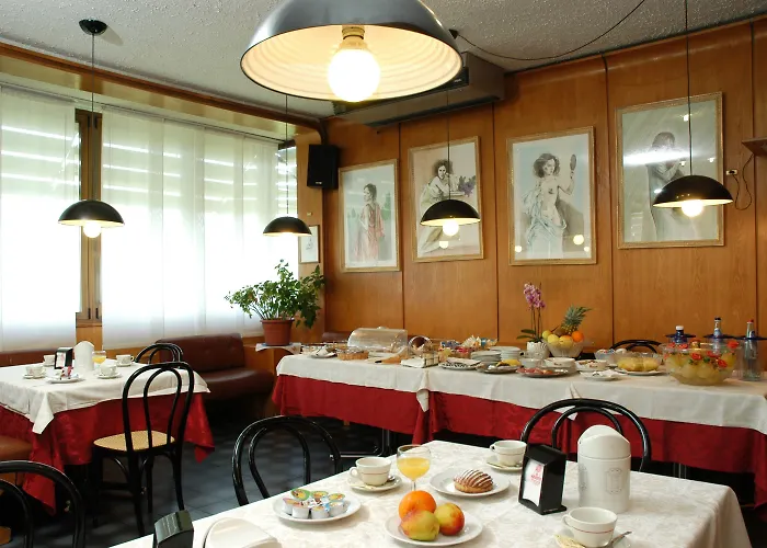 Ristorante Tre Galletti Otel 3*